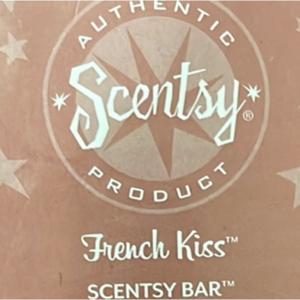 Scentsy French Kiss Wax Bar - Brown